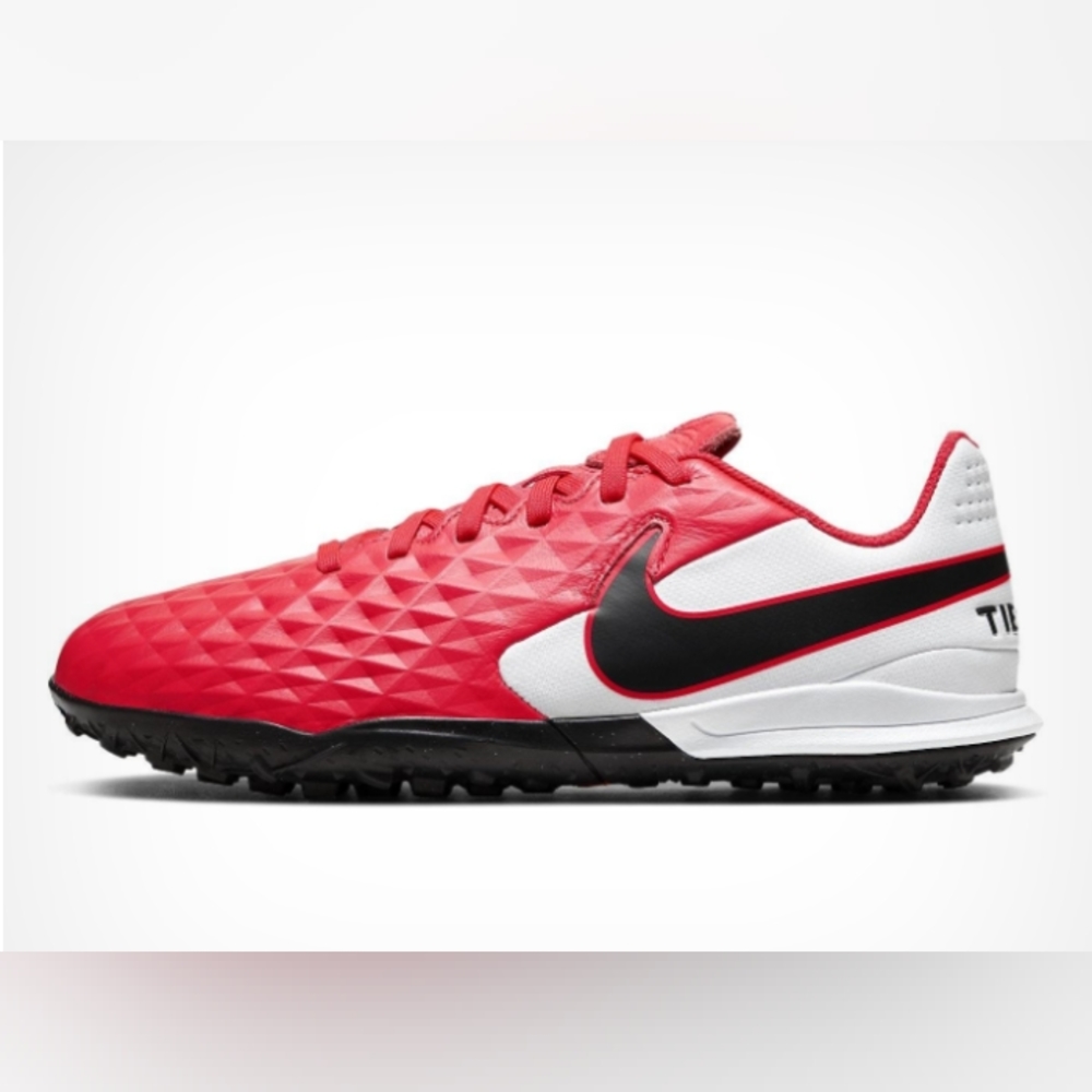 Women's Nike Tiempo sneakers